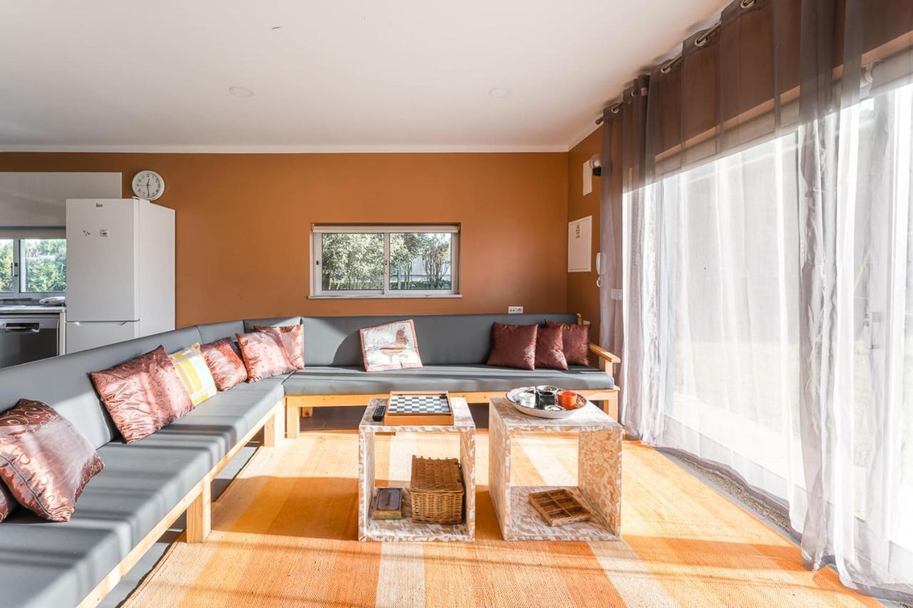 Beachfront Villa In 埃斯波森迪 外观 照片
